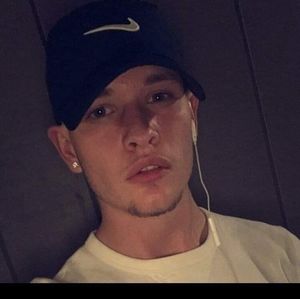 Meet your Posher, Tyler